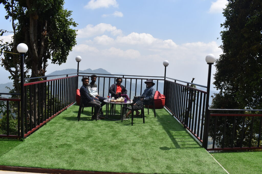 Best Resort in Kanatal for family